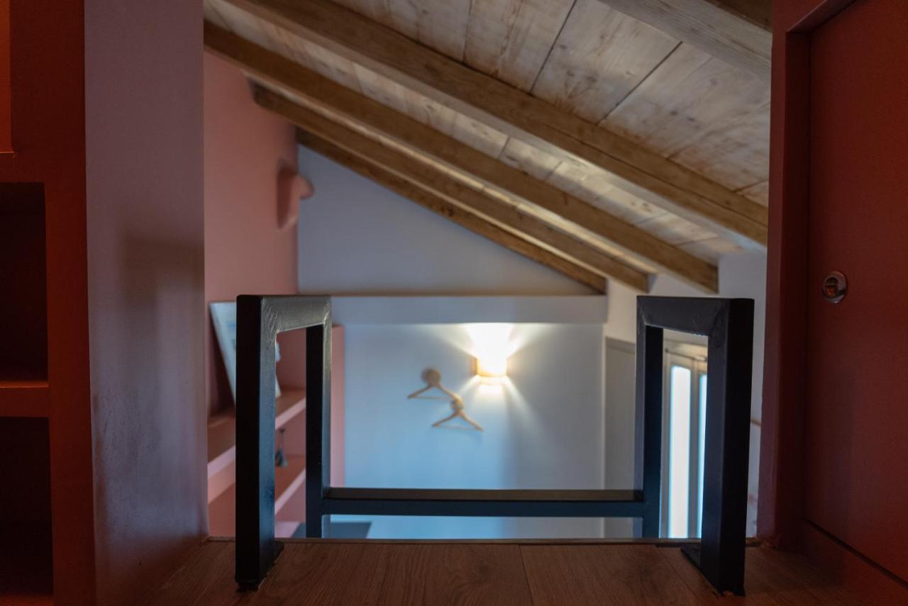 Villa Hermes In Anafiotika Athens ! エクステリア 写真