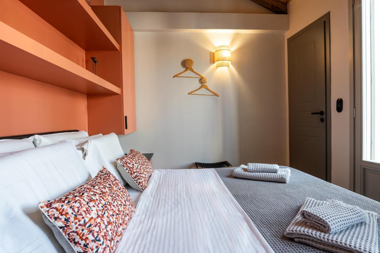 Villa Hermes In Anafiotika Athens ! エクステリア 写真