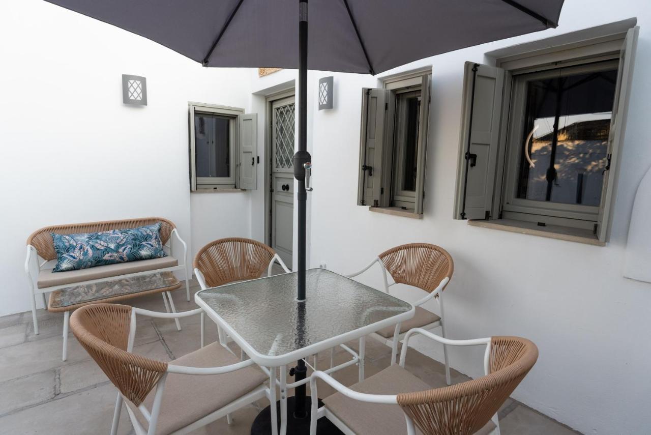 Villa Hermes In Anafiotika Athens ! エクステリア 写真