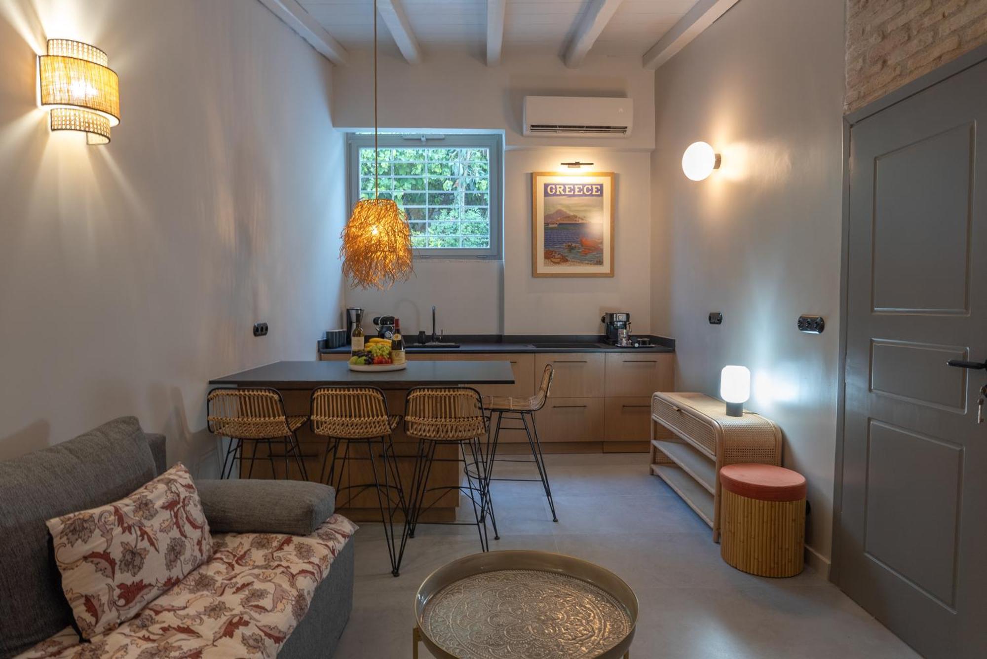 Villa Hermes In Anafiotika Athens ! エクステリア 写真